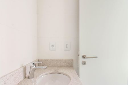 Apartamento à venda com 118m², 3 quartos e 4 vagas Apartamento à venda com 118m², 3 quartos e 4 vagasLavabo