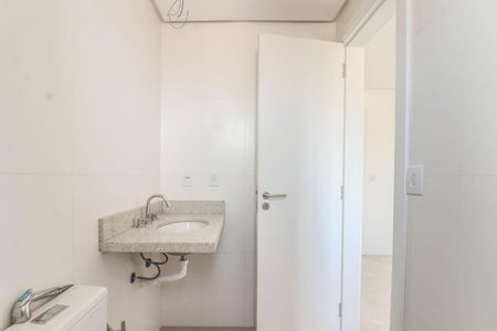 Apartamento à venda com 118m², 3 quartos e 4 vagas Apartamento à venda com 118m², 3 quartos e 4 vagasBanheiro da Suíte 3