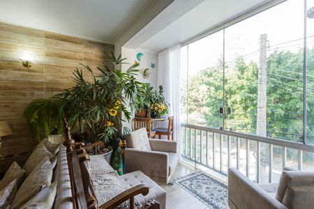 Apartamento à venda com 225m², 4 quartos e 1 vaga Apartamento à venda com 225m², 4 quartos e 1 vagaSala