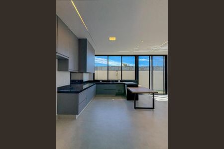 Casa de condomínio à venda com 481m², 4 quartos e 4 vagas Casa de condomínio à venda com 481m², 4 quartos e 4 vagasFoto 16