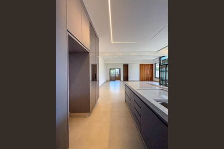 Casa de condomínio à venda com 481m², 4 quartos e 4 vagas Casa de condomínio à venda com 481m², 4 quartos e 4 vagasFoto 11