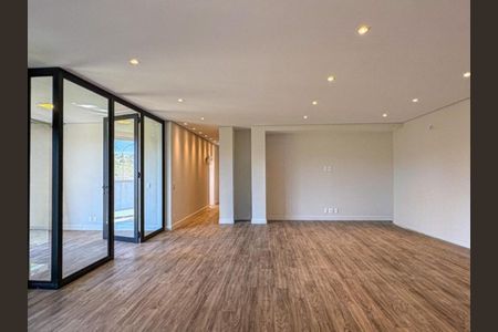 Casa de condomínio à venda com 481m², 4 quartos e 4 vagas Casa de condomínio à venda com 481m², 4 quartos e 4 vagasFoto 27