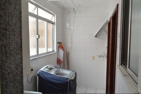 Apartamento à venda com 66m², 3 quartos e 1 vaga Apartamento à venda com 66m², 3 quartos e 1 vagaÁrea de Serviço