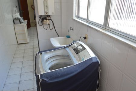 Apartamento à venda com 66m², 3 quartos e 1 vaga Apartamento à venda com 66m², 3 quartos e 1 vagaÁrea de Serviço