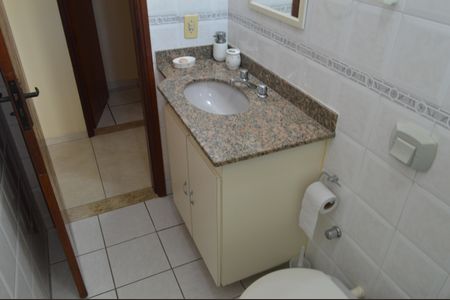 Apartamento à venda com 66m², 3 quartos e 1 vaga Apartamento à venda com 66m², 3 quartos e 1 vagaBanheiro