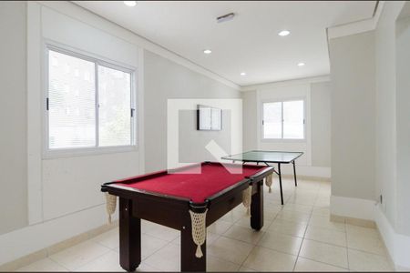 Apartamento à venda com 68m², 3 quartos e 1 vaga Apartamento à venda com 68m², 3 quartos e 1 vagaÁrea comum - Salão de jogos