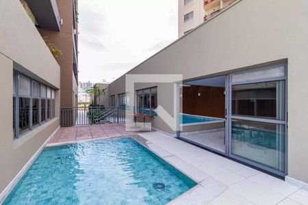 Apartamento à venda com 38m², 1 quarto e 1 vaga Apartamento à venda com 38m², 1 quarto e 1 vagaÁrea comum - Piscina