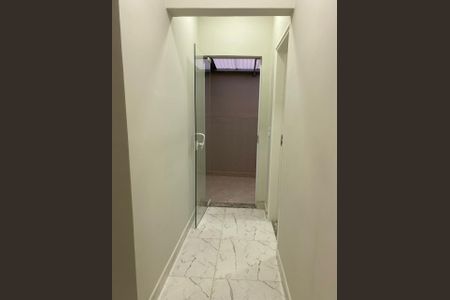 Casa à venda com 190m², 4 quartos e 3 vagas Casa à venda com 190m², 4 quartos e 3 vagasFoto 28