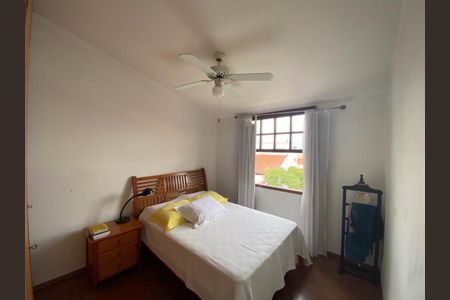 Casa de condomínio à venda com 180m², 4 quartos e 2 vagas Casa de condomínio à venda com 180m², 4 quartos e 2 vagasFoto 24