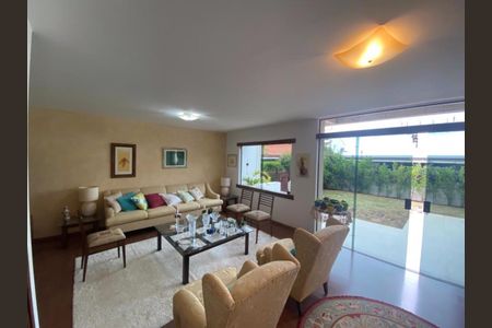 Casa de condomínio à venda com 180m², 4 quartos e 2 vagasFoto 07