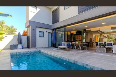 Casa de condomínio à venda com 330m², 5 quartos e 4 vagas Casa de condomínio à venda com 330m², 5 quartos e 4 vagasFoto 23