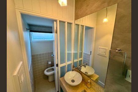 Casa de condomínio à venda com 274m², 4 quartos e 4 vagas Casa de condomínio à venda com 274m², 4 quartos e 4 vagasFoto 08