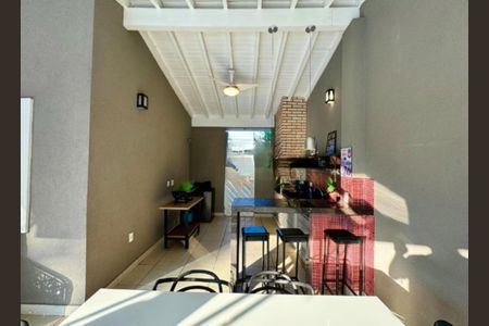 Casa de condomínio à venda com 274m², 4 quartos e 4 vagas Casa de condomínio à venda com 274m², 4 quartos e 4 vagasFoto 31