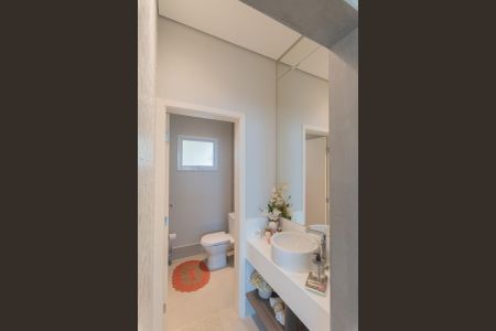 Casa à venda com 290m², 4 quartos e 4 vagas Casa à venda com 290m², 4 quartos e 4 vagasLavabo
