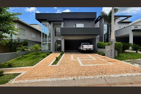 Casa de condomínio para alugar com 300m², 3 quartos e 4 vagas Casa de condomínio para alugar com 300m², 3 quartos e 4 vagasFoto 01