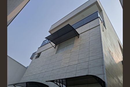 Casa à venda com 156m², 3 quartos e 3 vagas Casa à venda com 156m², 3 quartos e 3 vagasFoto 31