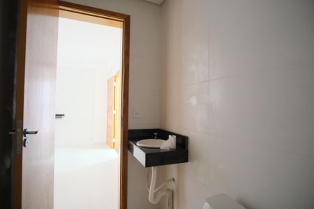 Apartamento à venda com 34m², 2 quartos e sem vagaBanheiro