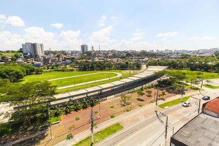 Apartamento à venda com 50m², 2 quartos e sem vaga Apartamento à venda com 50m², 2 quartos e sem vagaVista da Sacada e área de serviço