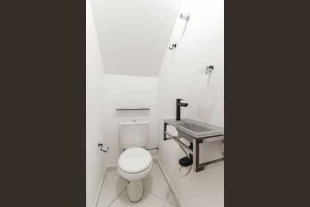 Casa de condomínio à venda com 65m², 2 quartos e 1 vaga Casa de condomínio à venda com 65m², 2 quartos e 1 vagaLavabo
