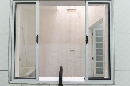 Casa de condomínio à venda com 65m², 2 quartos e 1 vaga Casa de condomínio à venda com 65m², 2 quartos e 1 vagaCozinha