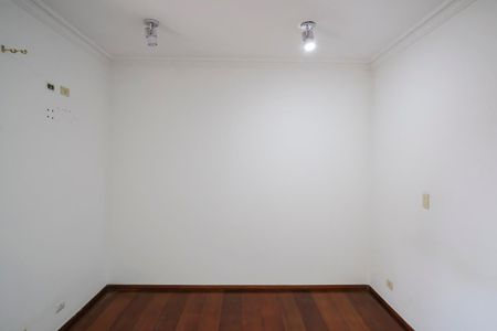 Casa à venda com 325m², 3 quartos e 2 vagasSuíte 3