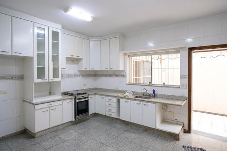 Casa à venda com 325m², 3 quartos e 2 vagasCozinha