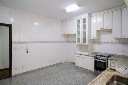 Casa à venda com 325m², 3 quartos e 2 vagasCozinha