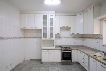 Casa à venda com 325m², 3 quartos e 2 vagasCozinha