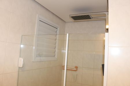 Apartamento à venda com 78m², 2 quartos e 2 vagasBanheiro da Suíte 1
