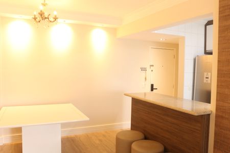 Apartamento à venda com 78m², 2 quartos e 2 vagasSala