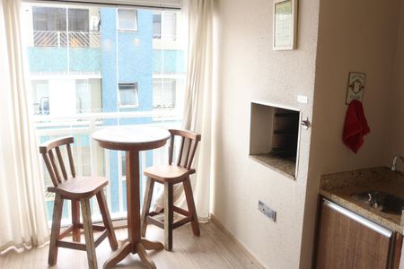 Apartamento à venda com 78m², 2 quartos e 2 vagasVaranda