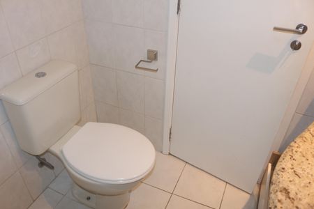 Apartamento à venda com 78m², 2 quartos e 2 vagasBanheiro 1