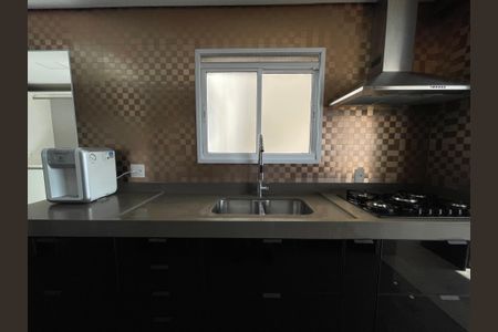 Apartamento à venda com 171m², 3 quartos e 3 vagas Apartamento à venda com 171m², 3 quartos e 3 vagasCozinha