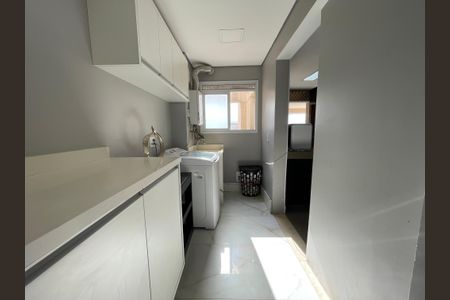Apartamento à venda com 171m², 3 quartos e 3 vagas Apartamento à venda com 171m², 3 quartos e 3 vagasÁrea de Serviço
