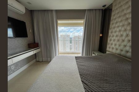 Apartamento à venda com 171m², 3 quartos e 3 vagas Apartamento à venda com 171m², 3 quartos e 3 vagasSuíte 1