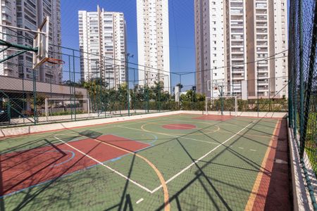 Apartamento à venda com 171m², 3 quartos e 3 vagas Apartamento à venda com 171m², 3 quartos e 3 vagasÁrea comum - Quadra