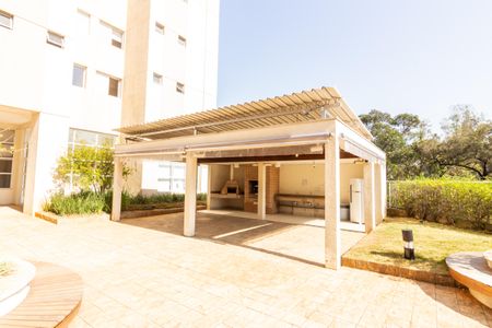 Apartamento à venda com 171m², 3 quartos e 3 vagas Apartamento à venda com 171m², 3 quartos e 3 vagasÁrea comum - Churrasqueira