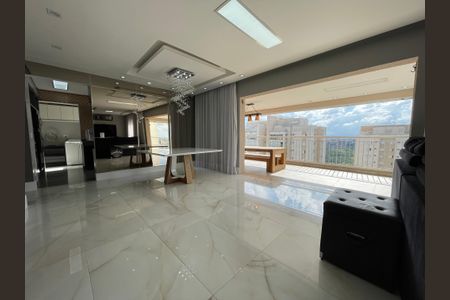 Apartamento à venda com 171m², 3 quartos e 3 vagas Apartamento à venda com 171m², 3 quartos e 3 vagasSala
