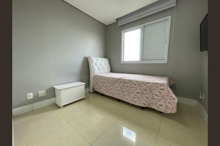 Apartamento à venda com 171m², 3 quartos e 3 vagas Apartamento à venda com 171m², 3 quartos e 3 vagasSuíte 2
