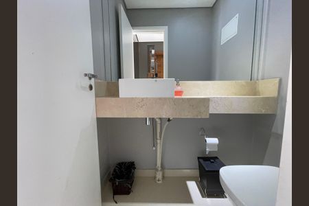 Apartamento à venda com 171m², 3 quartos e 3 vagas Apartamento à venda com 171m², 3 quartos e 3 vagasLavabo