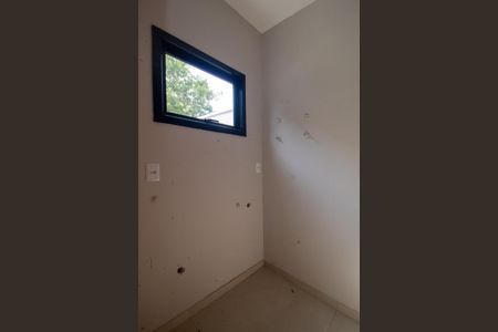 Casa à venda com 96m², 3 quartos e 2 vagasArea de Serviço