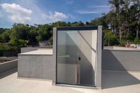 Casa à venda com 96m², 3 quartos e 2 vagasTerraço