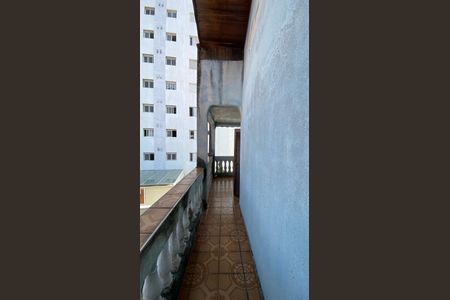 Casa à venda com 342m², 4 quartos e 6 vagas Casa à venda com 342m², 4 quartos e 6 vagasQuarto 1 Varanda