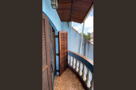 Casa à venda com 342m², 4 quartos e 6 vagas Casa à venda com 342m², 4 quartos e 6 vagasSuite Varanda