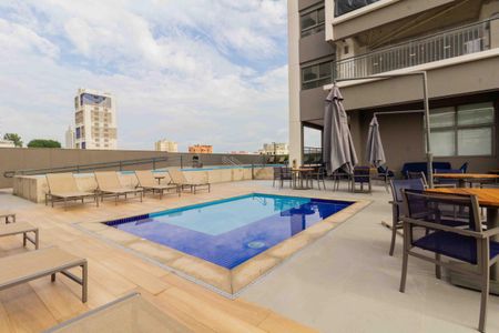 Apartamento à venda com 28m², 1 quarto e sem vagaÁrea comum - Piscina