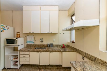 Apartamento à venda com 140m², 4 quartos e 1 vagaCozinha