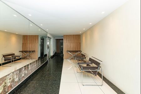 Apartamento à venda com 140m², 4 quartos e 1 vagaHall de entrada