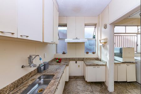 Apartamento à venda com 140m², 4 quartos e 1 vagaCozinha