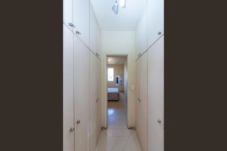 Apartamento à venda com 140m², 4 quartos e 1 vagaCloset da suíte