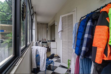 Apartamento à venda com 111m², 2 quartos e 1 vaga Apartamento à venda com 111m², 2 quartos e 1 vagaVaranda da Sala e dos Quartos